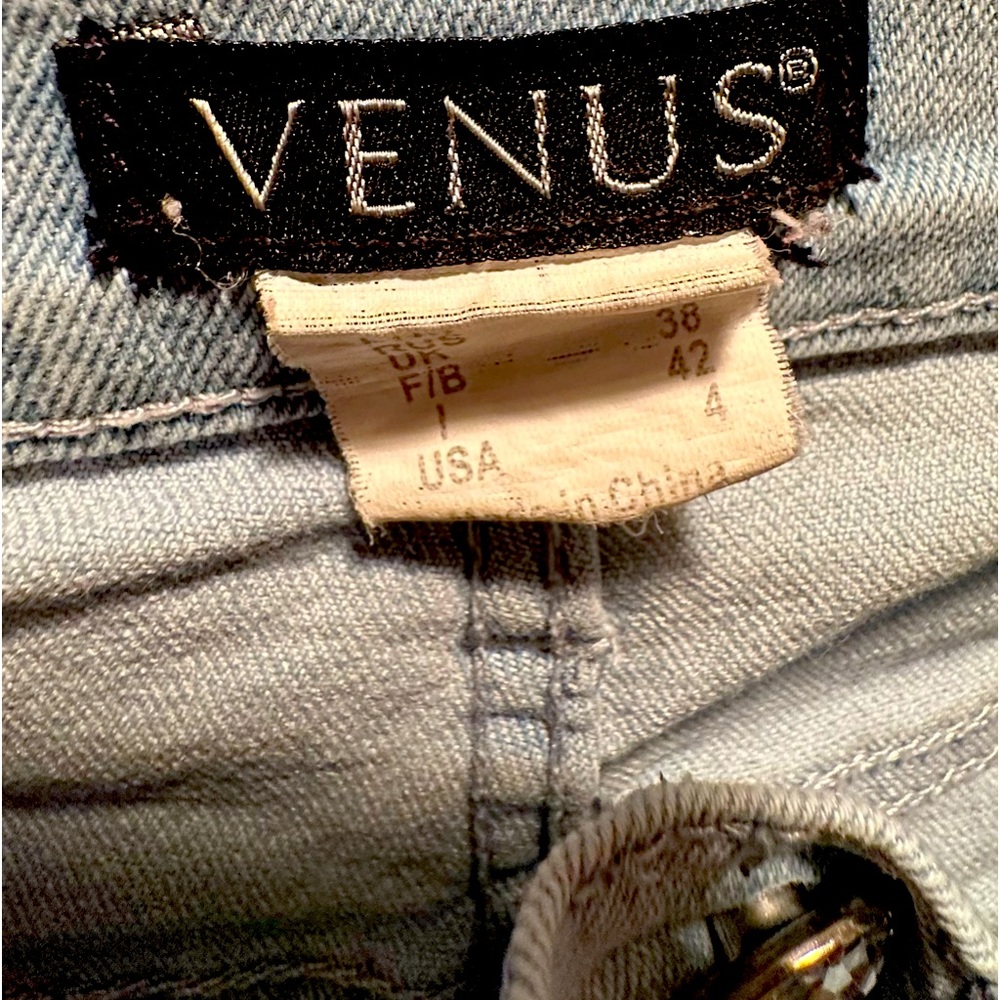 Venus jeans, size 4